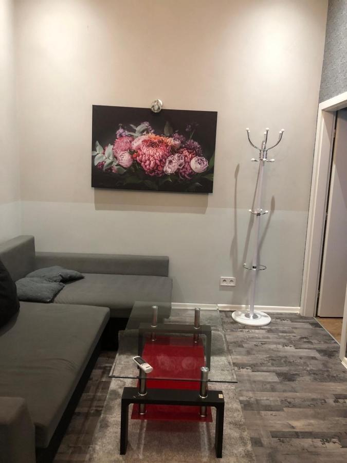 Cozy Homestay At Prague Main Station ภายนอก รูปภาพ